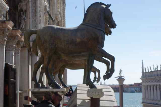 Hestene på Markuskirken en støbt 200 f.v.t. i Hellas